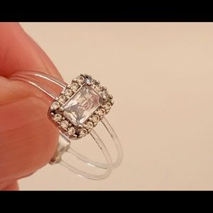 Sterling floating ring
